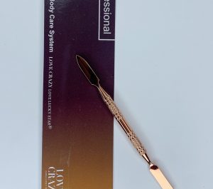 EMPUJADOR DE UÑAS PROFESIONAL ACERO INOXIDABLE DE ALTA RESISTENCIA LC06