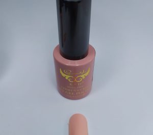 ESMALTE SEMIPERMANENTE A040 GREENSTYLE NUEVA COLECCIÓN