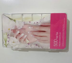 TIPS DE UÑAS EN CAJA DE 500PCS NATURAL CLARO
