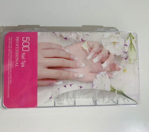 TIPS DE UÑAS EN CAJA DE 500PCS TRANSPARENTE